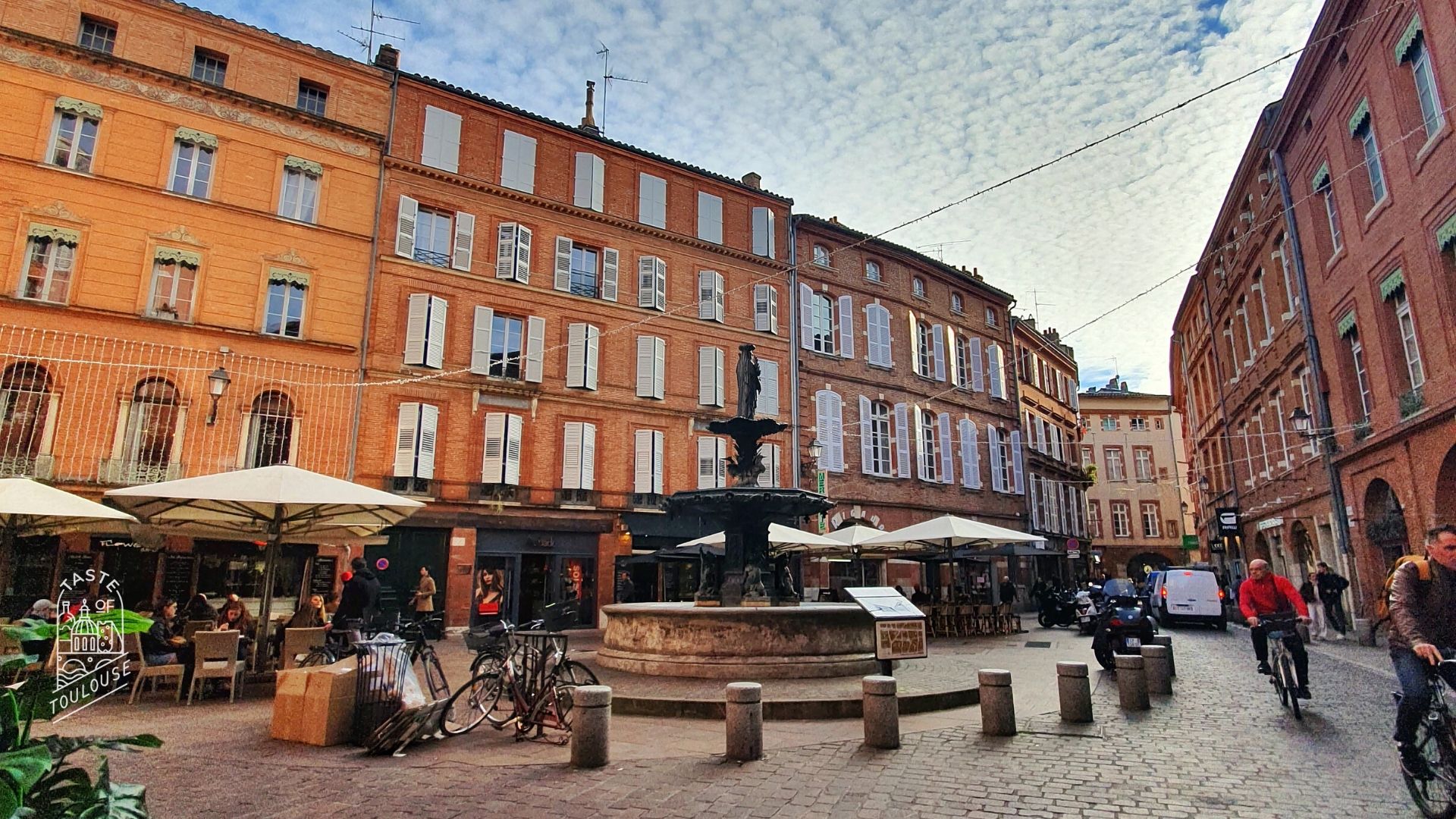 The beautiful Place Salengro - Taste of Toulouse Zoom virtual background