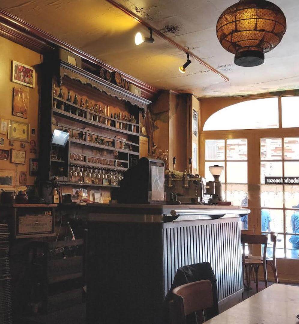 Travel Back in Time: Discover Toulouse's Best Vintage Bars and