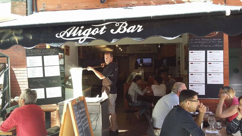 Aligot Bar entrance